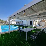 Villa With Heated Pool And Jacuzzi Sea View 300M Front Of The Beach