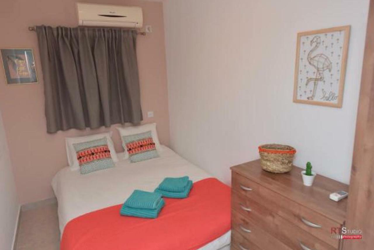 Villa With Heated Pool And Jacuzzi Sea View 300m Front Of The *