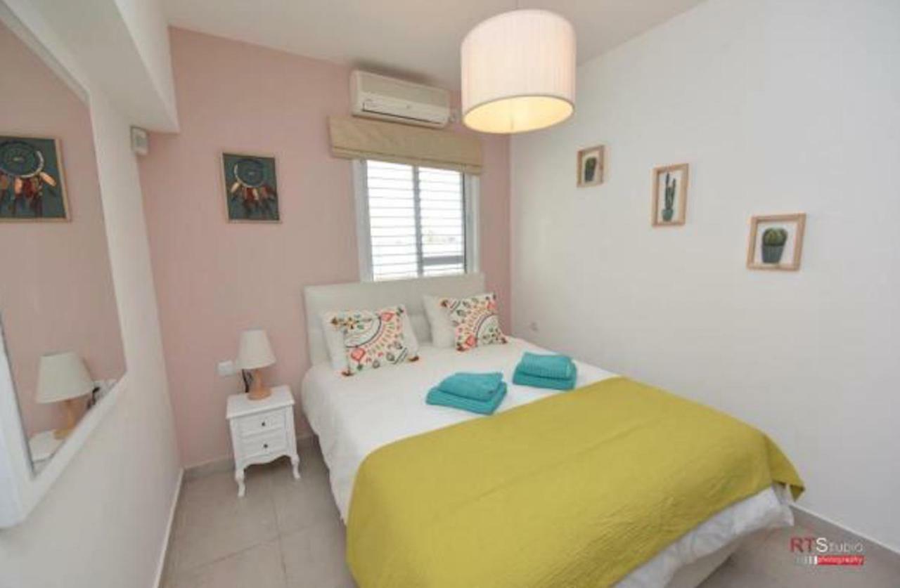 With Heated Pool And Jacuzzi Sea View 300m Front Of The *