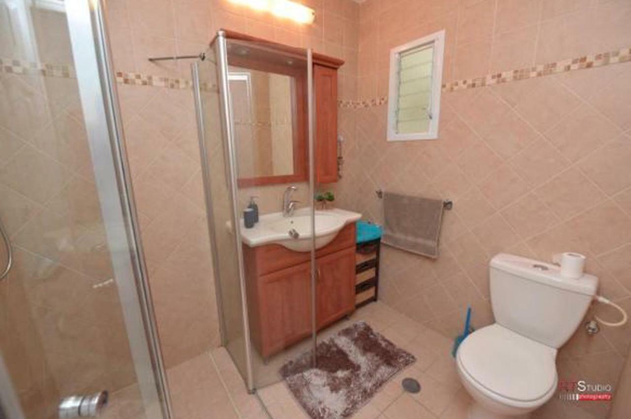 With Heated Pool And Jacuzzi Sea View 300m Front Of The * Eilat